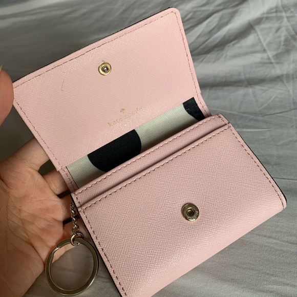 Authentic Kate Spade Darla wallet in light pink - Picture 2 of 4